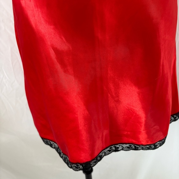 Vintage red black satin lace slip dress nightie lingerie medium large - Picture 6 of 8